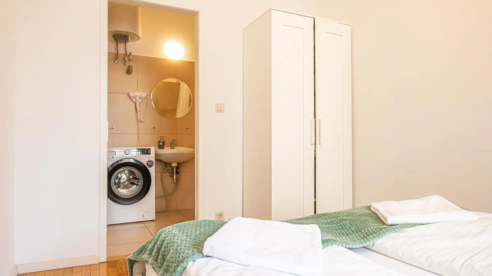 Friendly 2Br Apt Near Rennweg & Belvedere Palace Viena Apartamento